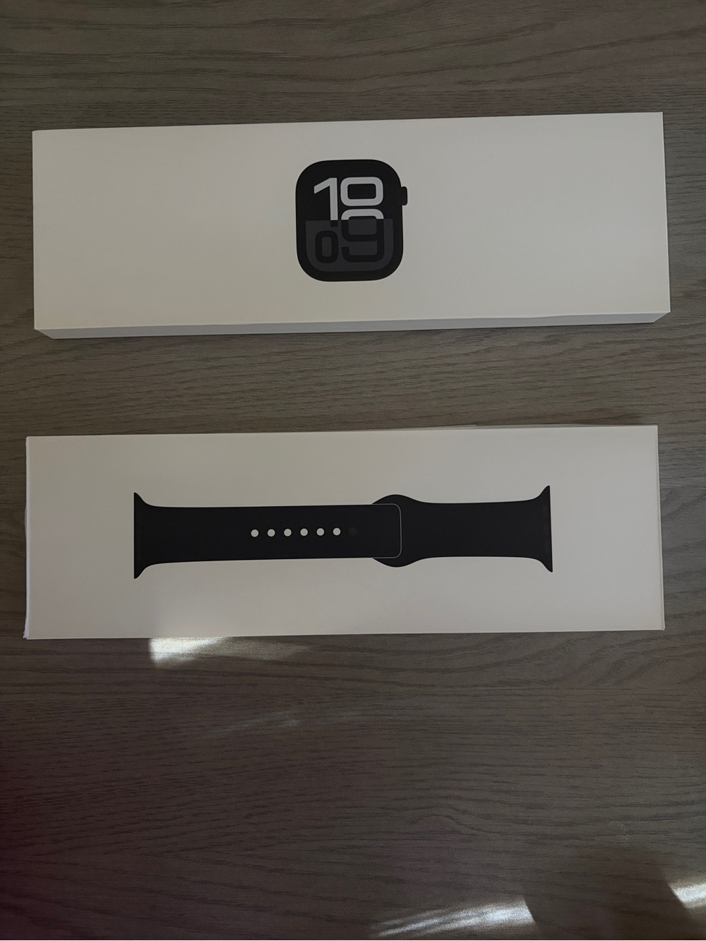 Apple Watch series 10 46 mm and Black Band  — Space Black & White